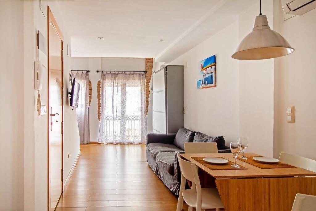 Apartamento Con Terraza Privada Cerca De La Playa فالنسيا المظهر الخارجي الصورة